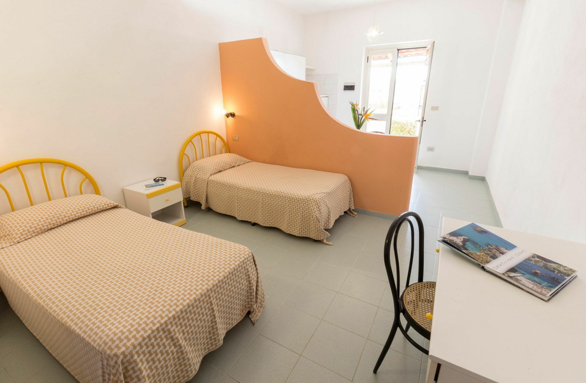 Residence Esmeraldo Capo Vaticano Exterior photo